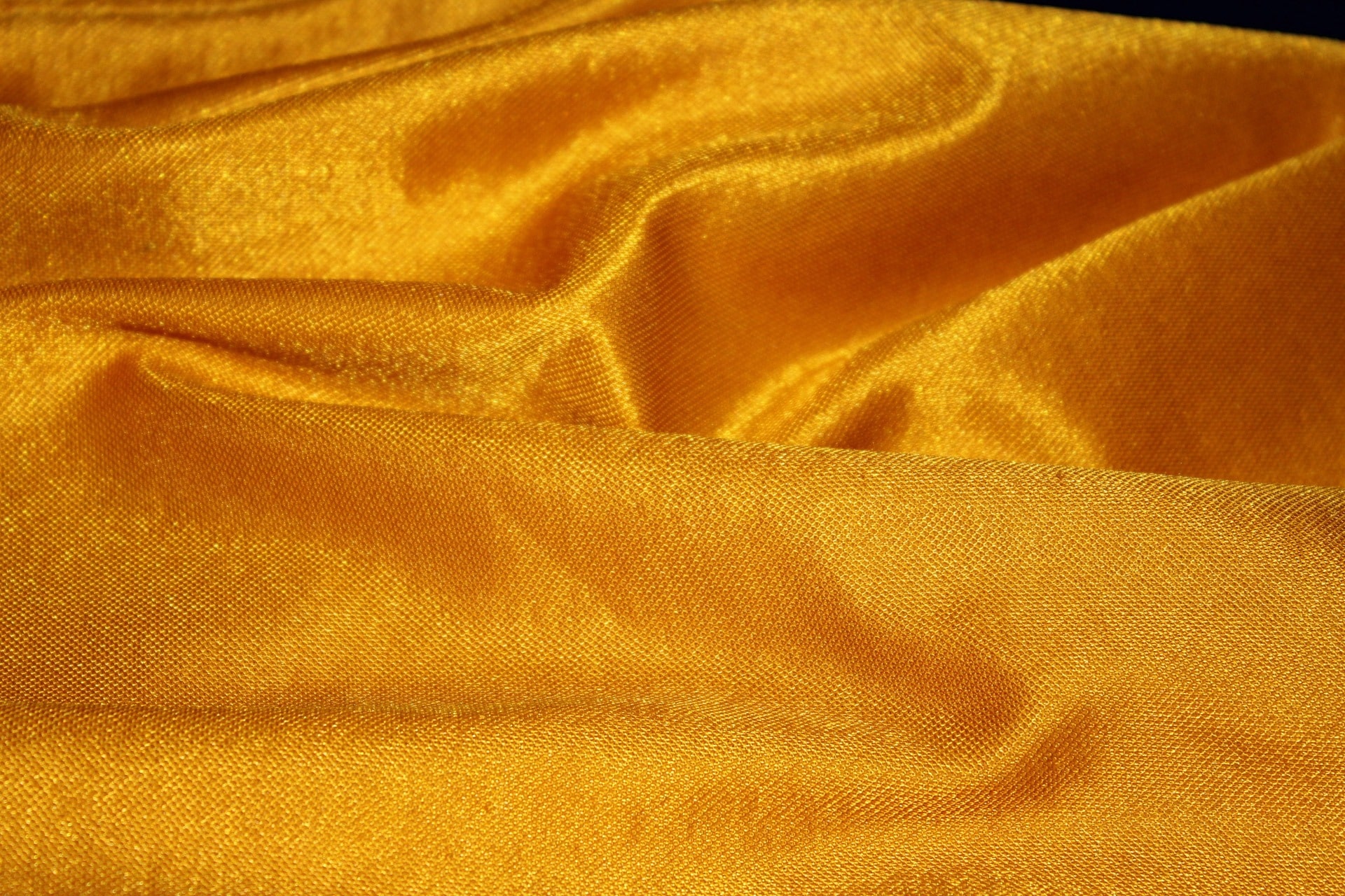 textile-printing-we-print-the-colours-you-need-scanhtp